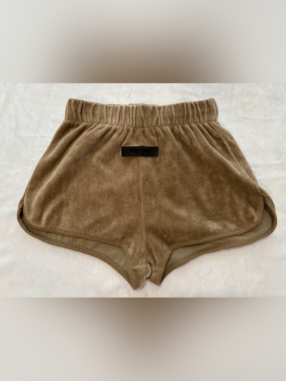 Fear of God Essentials Women's Velour Beach Short Oak Tan Cream XS